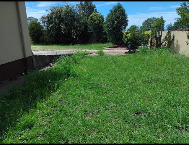 6 BEDROOM HOUSE FOR SALE IN SOUTHERNWOOD